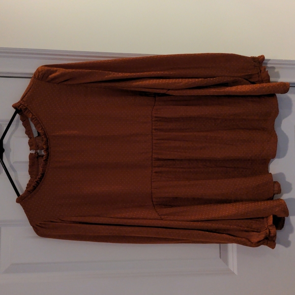 fun 2 fun Tops - Flowy Long Sleeve Peplum Blouse